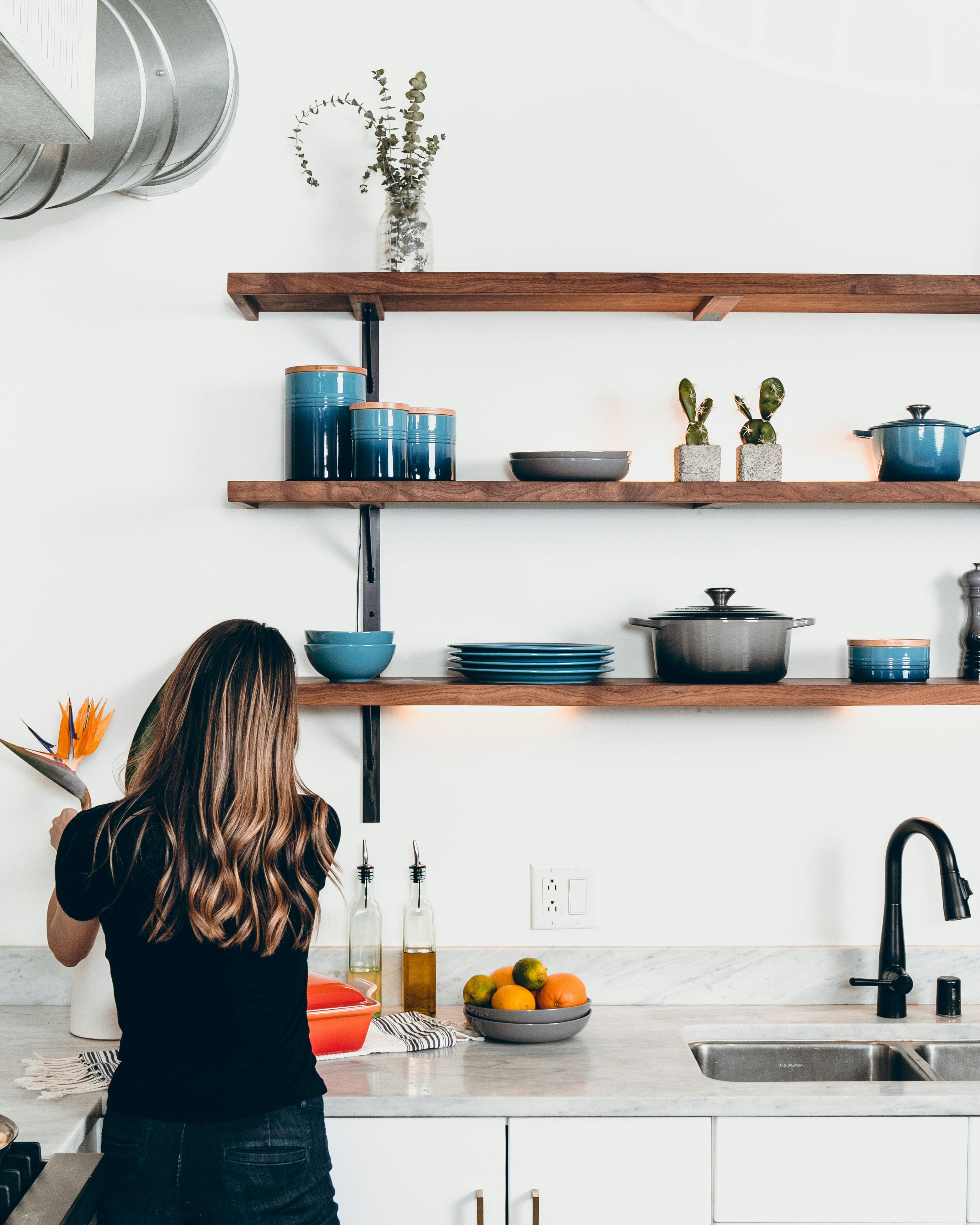 Pendeford kitchen cookware home scene